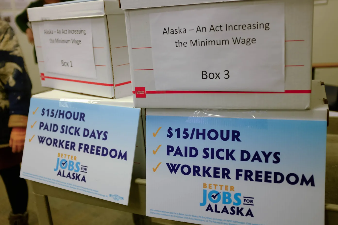 A 15 Minimum Wage in Alaska Would Lift the Wages of Nearly 31,000